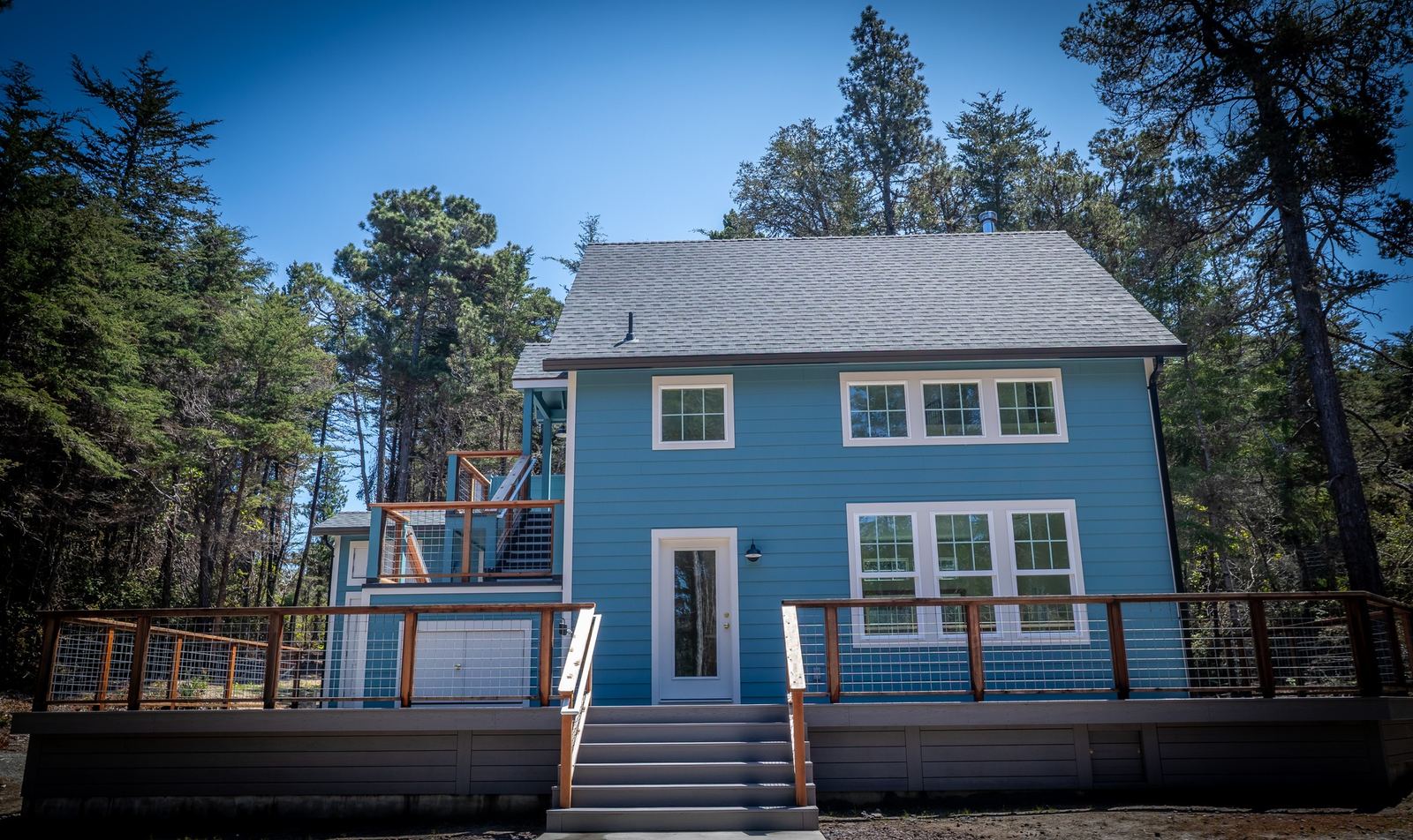 Barnes Residence custom home by Matson General Contracting Fort Bragg CA — photo 2