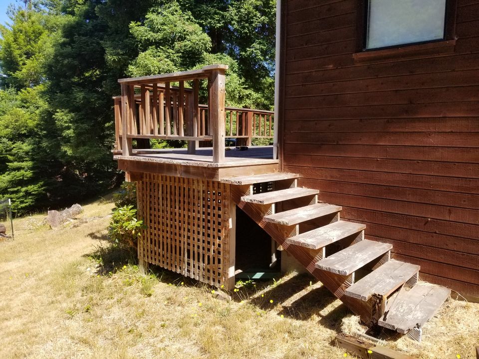 Custom deck and porch construction by Matson General Contracting — photo 7