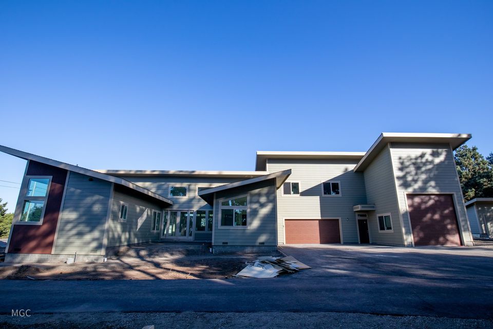Loofbourrow House custom home by Matson General Contracting — photo 11
